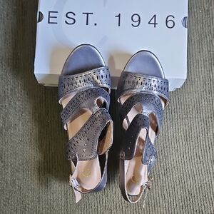 Women's Pewter Sandals